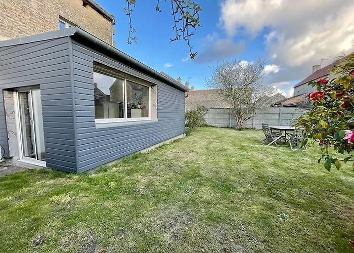 Semesterbostad Charmante Maison De 110m2 Situee A Luc A 800 M De La Luc-sur-Mer