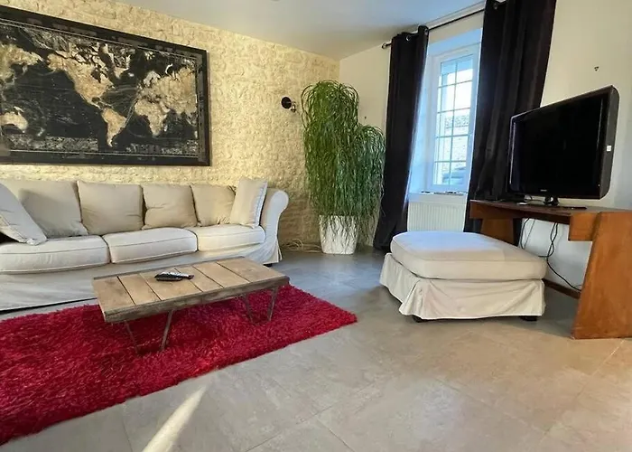 Charmante Maison De 110m2 Situee A Luc A 800 M De La * Luc-sur-Mer