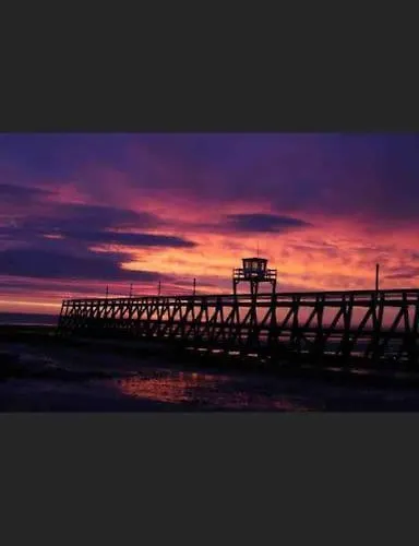 Charmante Maison De 110m2 Situee A Luc A 800 M De La بيت للعطل *